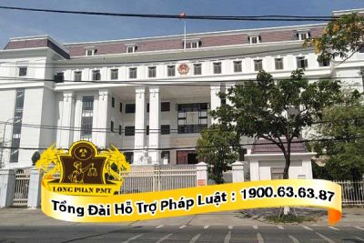 Người kháng cáo phải làm đơn kháng cáo gửi đến Tòa án sơ thẩm