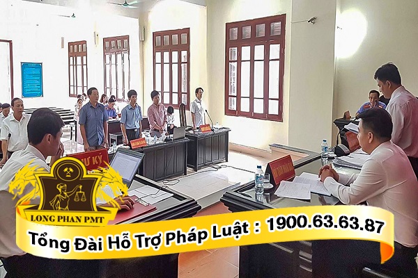 Tòa án nhân dân cấp có thẩm quyền giải quyết khiếu kiện quyết định bồi thường giá đất