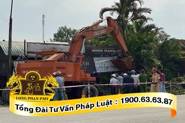 Giải phóng mặt bằng và tái định cư
