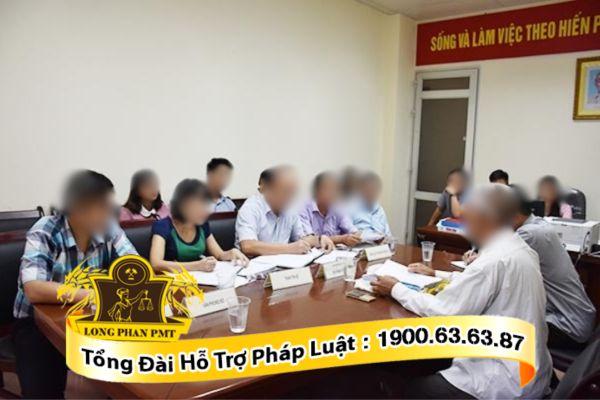 Khuyến khích hòa giải tại UBND xã trước khi khởi kiện tranh chấp quyền giám hộ