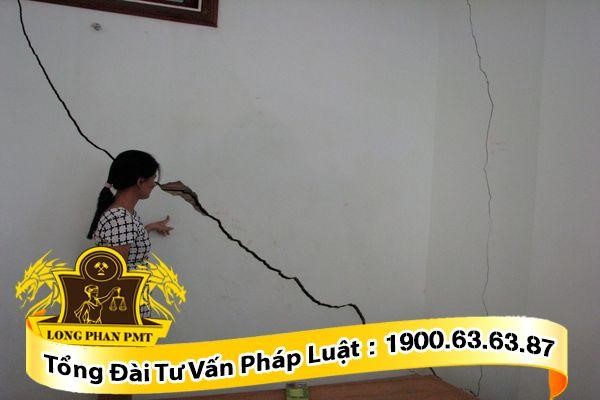 thiệt hại nhà cửa do công trình xây dựng khách gây ra