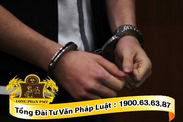 thi hành án phạt quản chế