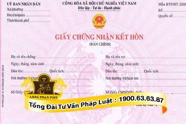 Vợ chồng được cấp giấy chứng nhận kết hôn để công nhận quan hệ vợ chồng