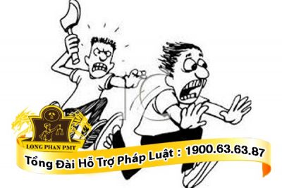 Xác định tự vệ chính đáng trong vụ án hình sự