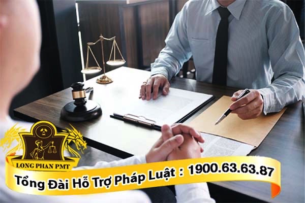 Luật sư Long Phan PMT thực hiện gói dịch vụ tư vấn cho khách hàng