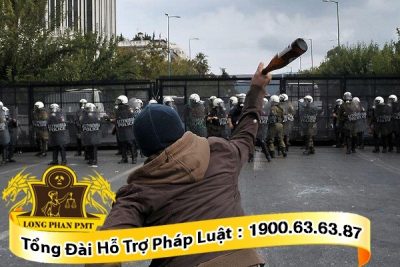 người chống người thi hành công vụ