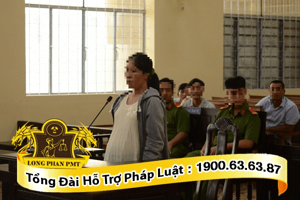 phụ nữ mang thai là đối tượng được hoãn thi hành án phạt từ