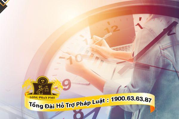 Thời hạn gửi đơn đề nghị là 01 năm kể từ ngày bản án có hiệu lực