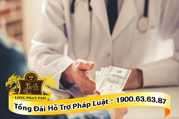 tôi đưa hối lộ trong lĩnh vực y tế