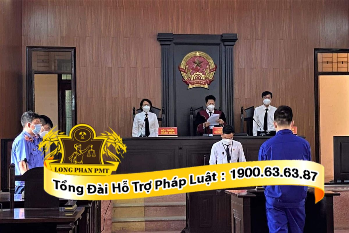 Thủ tục xét hỏi tại phiên tòa sơ thẩm hình sự nhằm làm rõ các tình tiết của vụ án.