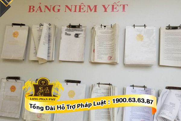 Thực hiện thủ tục niêm yết công khai thông báo tại địa chỉ cuối cùng