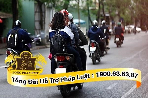 Hành vi giao xe cho người chưa đủ tuổi điều khiển