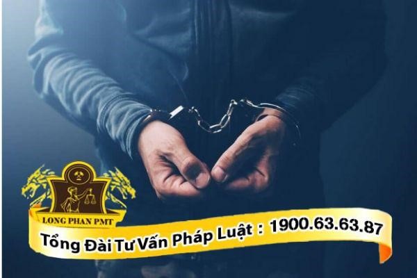 Phạt tù nạo phá thai trái phép