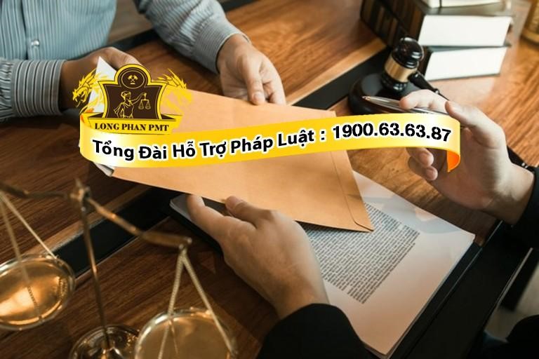 Nộp đơn khiếu nại