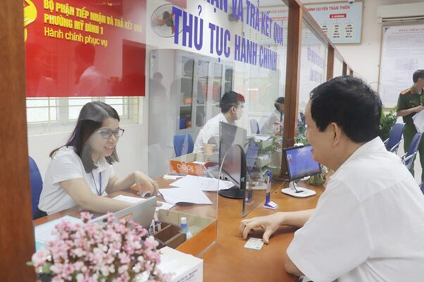 Quy trình thực hiện việc phản ánh hiện nay