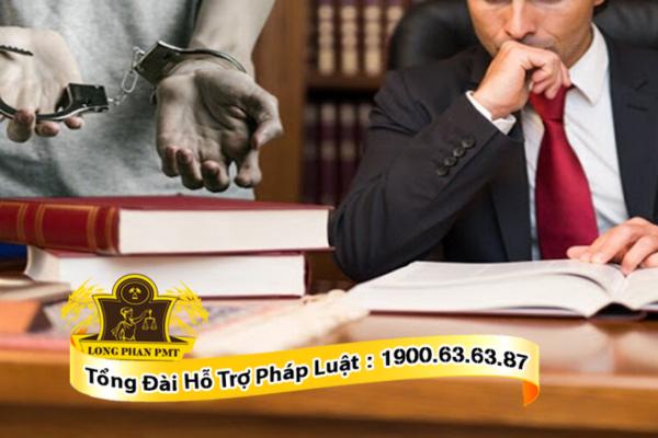 Chi phí thuê dịch vụ luật sư bào chữa