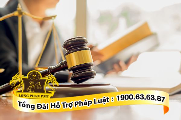 Xác định cha mẹ do ai thực hiện