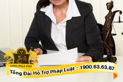 Luật sư bảo vệ khách hàng trong lĩnh vực lao động