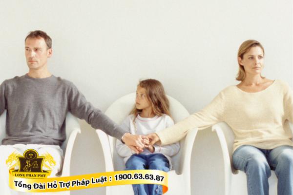 Mẫu đơn đề nghị thay đổi người nuôi con theo Luật định