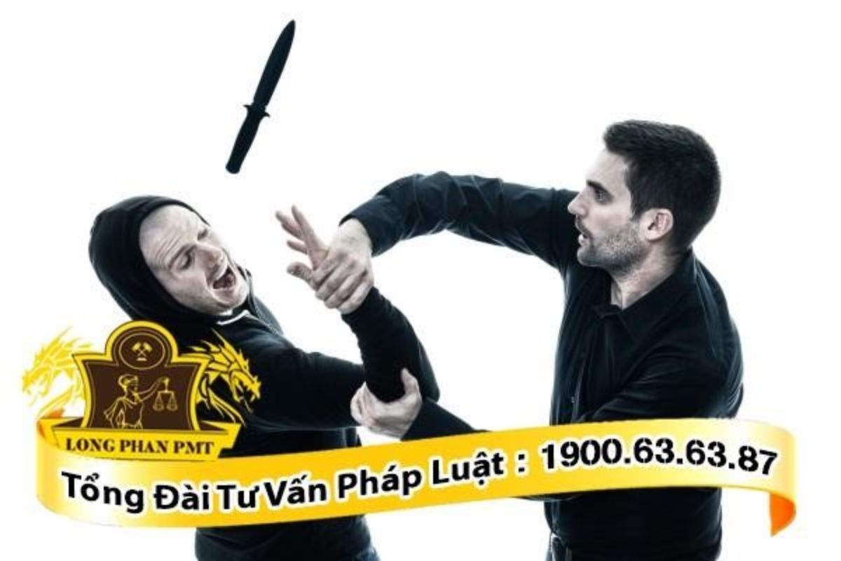 Đánh trả khi bị đánh có được coi là phòng vệ chính đáng không?