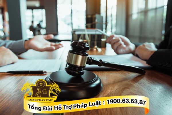 Tư vấn trách nhiệm khi đánh trả vượt quá phòng vệ chính đáng