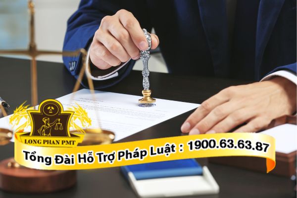 Doanh nghiệp có nghĩa vụ công khai quyết định mở thủ tục phá sản
