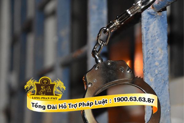 Hình phạt tội loạn luân