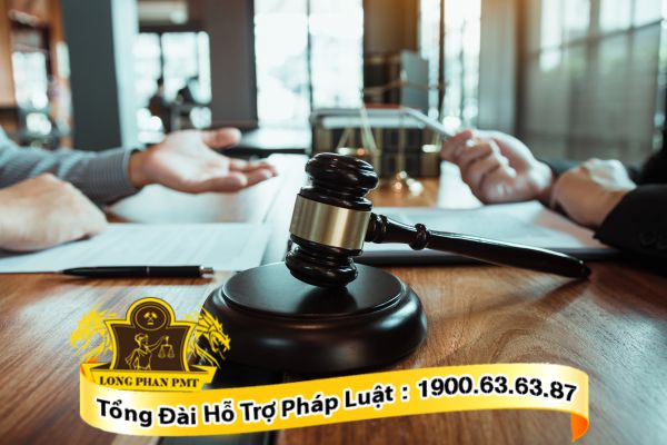Luật sư tư vấn hành vi giả mạo trong công tác