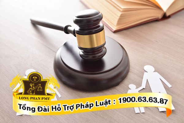 Quyền yêu cầu thay đổi người trực tiếp nuôi con sau ly hôn