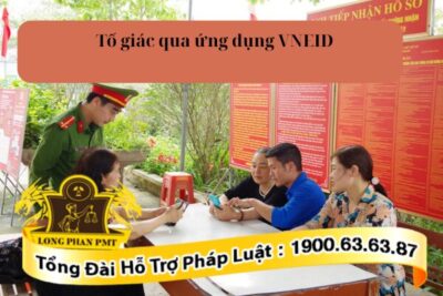 Công an hướng dẫn người dân thực hiện tố giác qua ứng dụng VNeID