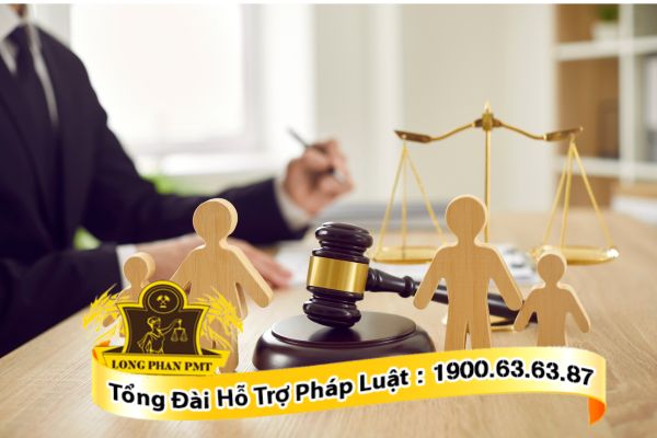 Tư vấn yêu cầu thay đổi người trực tiếp nuôi con