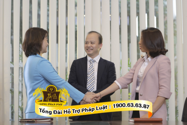 Hòa giải tranh chấp hợp đồng logistics do giao hàng chậm