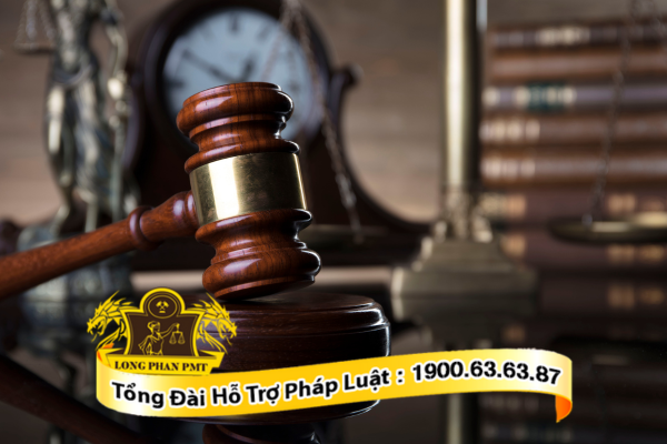 Luật sư tư vấn cách giải quyết khi công ty tự ý giảm lương của người lao động