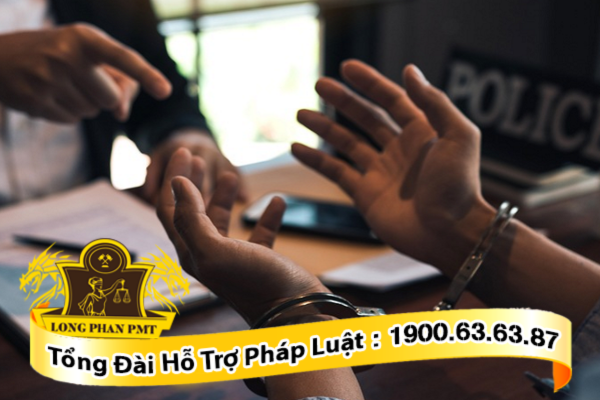 Luật sư bào chữa khi bị khởi tố tội cưỡng bức người khác sử dụng chất ma túy