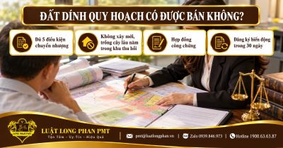 Luật sư và khách hàng xem bản đồ quy hoạch về đất dính quy hoạch có được bán không